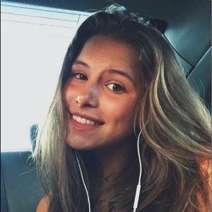 Meet your Posher, Victoria